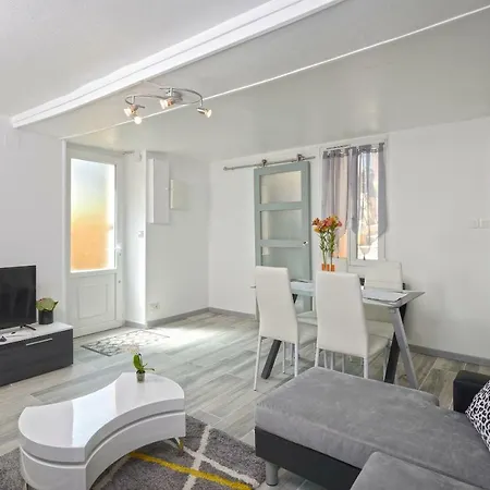 아파트 Le Franche Comte Centre Rive Droite *