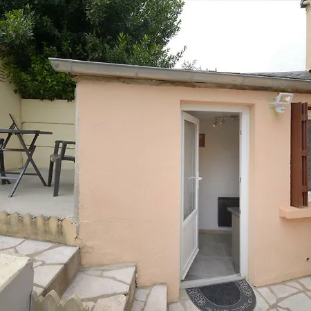 Le Franche Comte Centre Rive Droite *